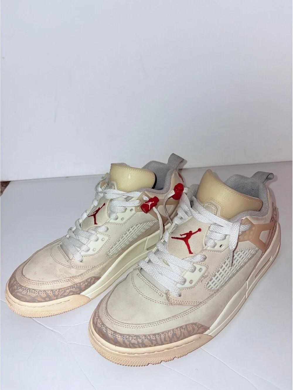 Jordan cream low top sneakers